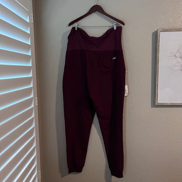 NWT Figs Zamora Maternity Scrub Pants Jogger XXL Tall Burgundy Red New - Picture 7 of 9